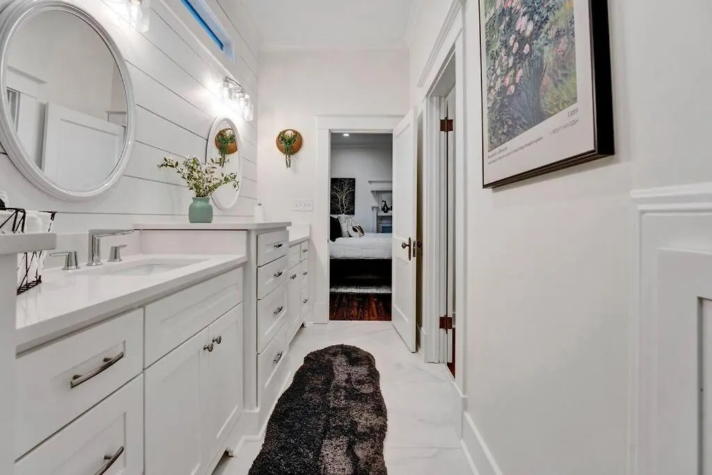 The Victorian - Elegant 3Br Home Near Overton Memphis